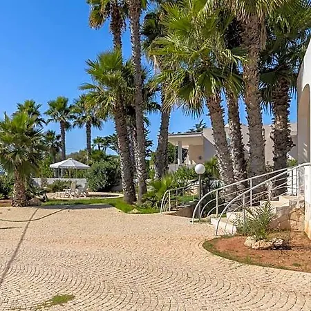 Oasi Sul Mare Aparthotel Alliste