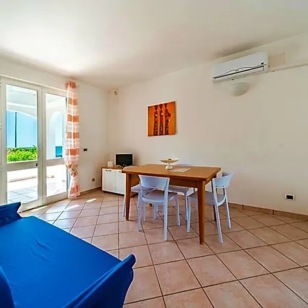 Oasi Sul Mare Aparthotel 3*