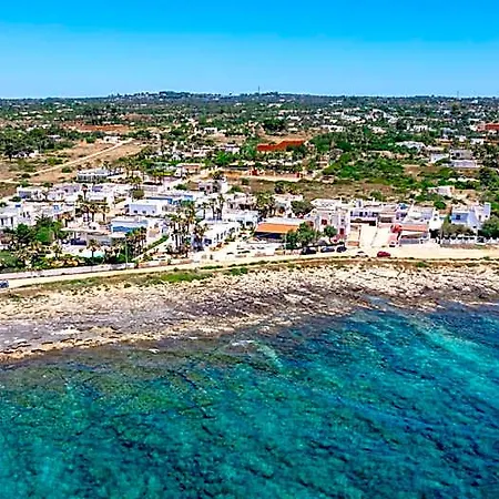 Oasi Sul Mare Aparthotel 3*